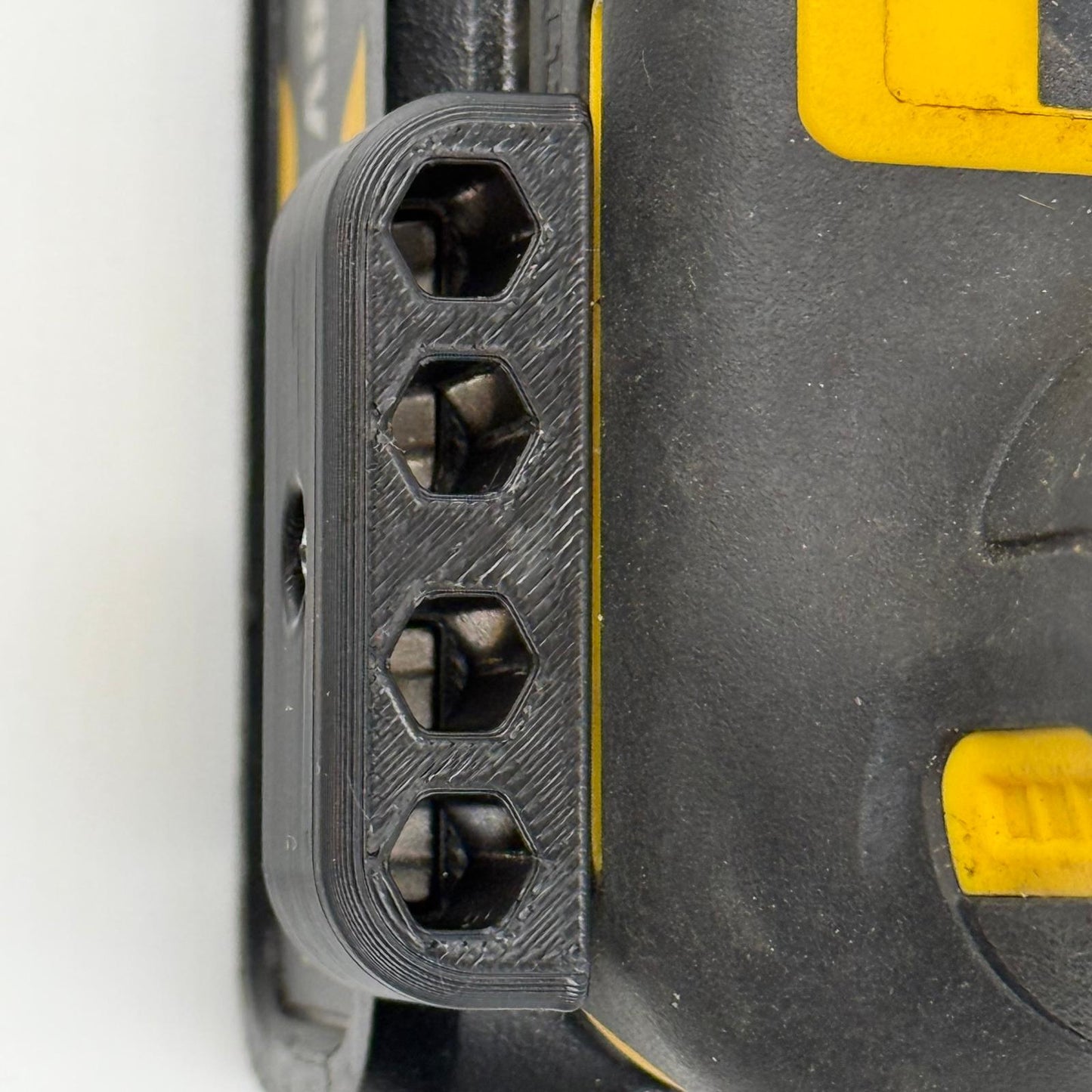 Magnetic Bit Holder for DeWALT 18V XR | Compatible With Drill and Impact Driver